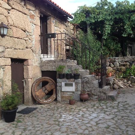 Cantinho Redondo Gerês Entre Ambos os Rios Exterior foto
